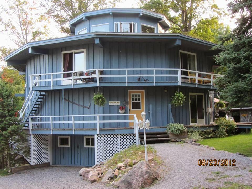 Stouffermill Bed & Breakfast Algonquin Highlands Екстериор снимка