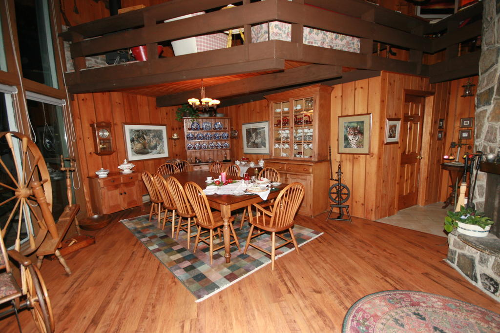 Stouffermill Bed & Breakfast Algonquin Highlands Екстериор снимка