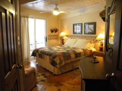Stouffermill Bed & Breakfast Algonquin Highlands Екстериор снимка